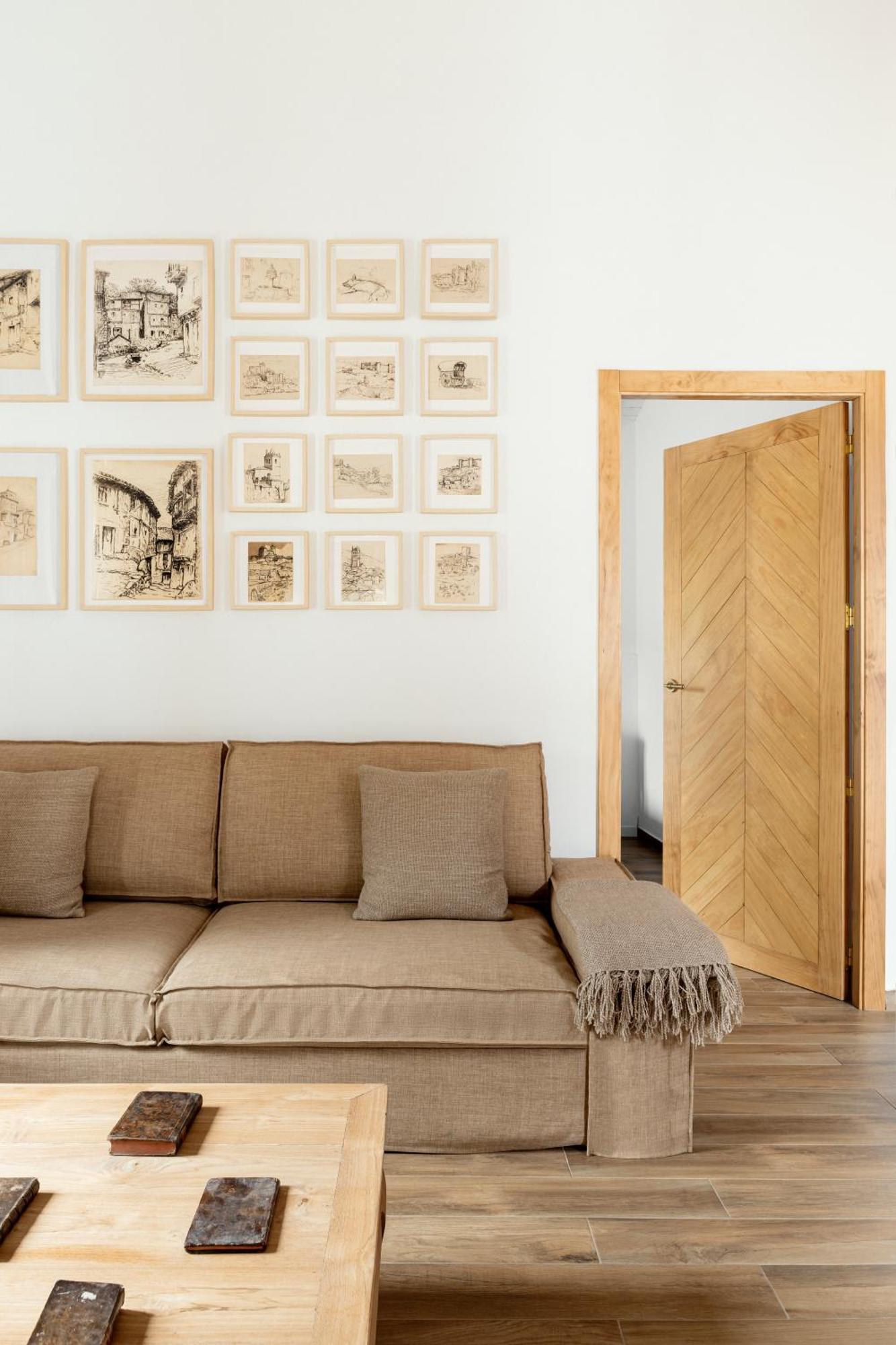 Apartamentos Turisticos El Patio Del Nogal 瓜达卢佩 外观 照片