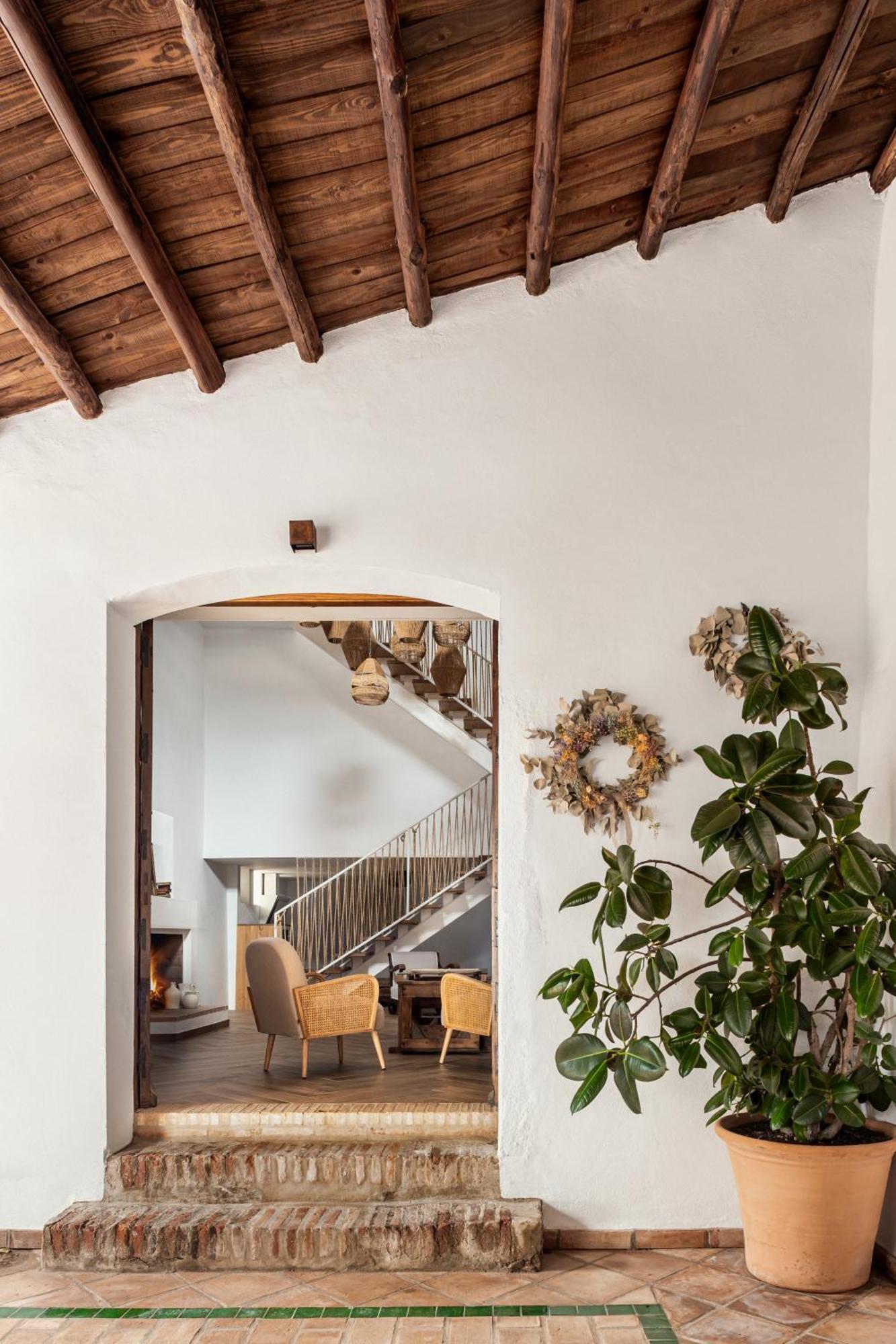 Apartamentos Turisticos El Patio Del Nogal 瓜达卢佩 外观 照片